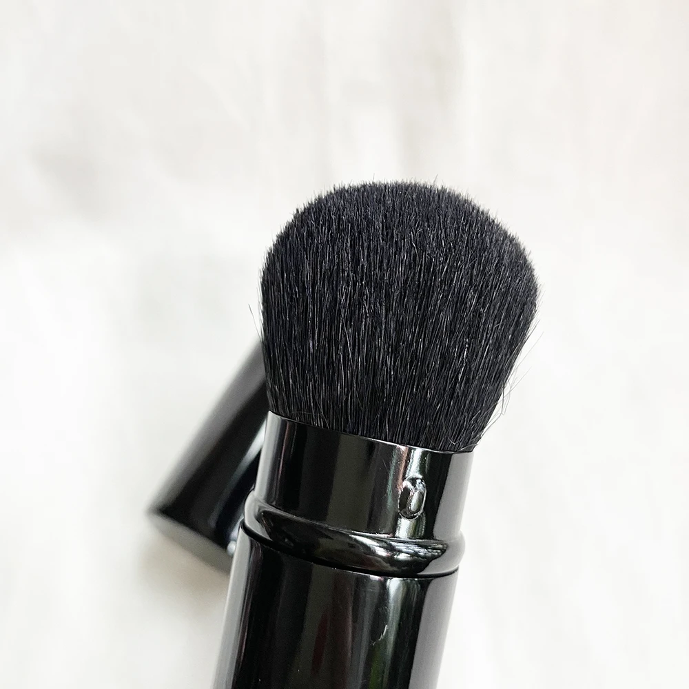 Classic Retractable Kabuki Makeup Brush Natural Goat Hair Cosmetic Tool with Metal Handle