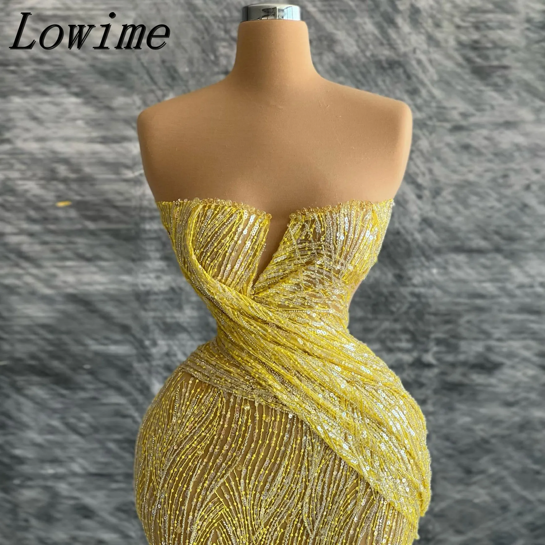 فساتين حفلات شفافة لعام 2025 فستان مثير عربي طويل للحفلات الراقصة للمشاهير مطرز بالترتر بدون ظهر فساتين سهرة نسائية أنيقة #5