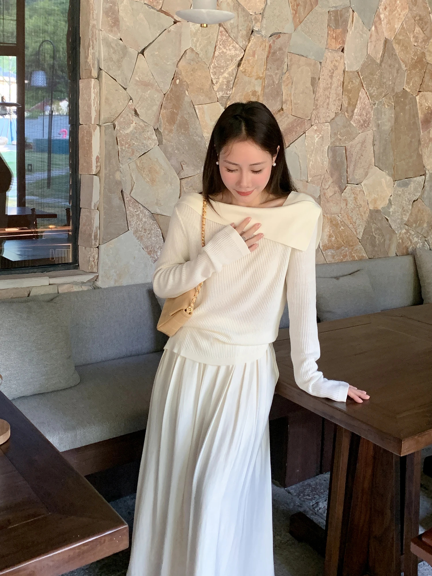 

Ele oulder Bared One oulder Knitted Sweater Women's Spring Autumn New Sle Pure Desire Overhead Base irt Slimming Top