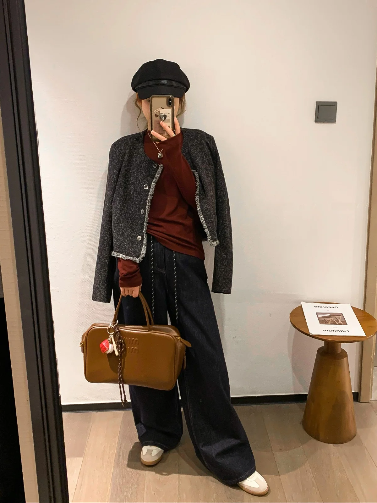 

Женская осенне-зимняя новая универсальная куртка-жакет с бахромой в стиле Little Fraance, на пуговицах, для повседневной носки, в стиле Love Devil Fi