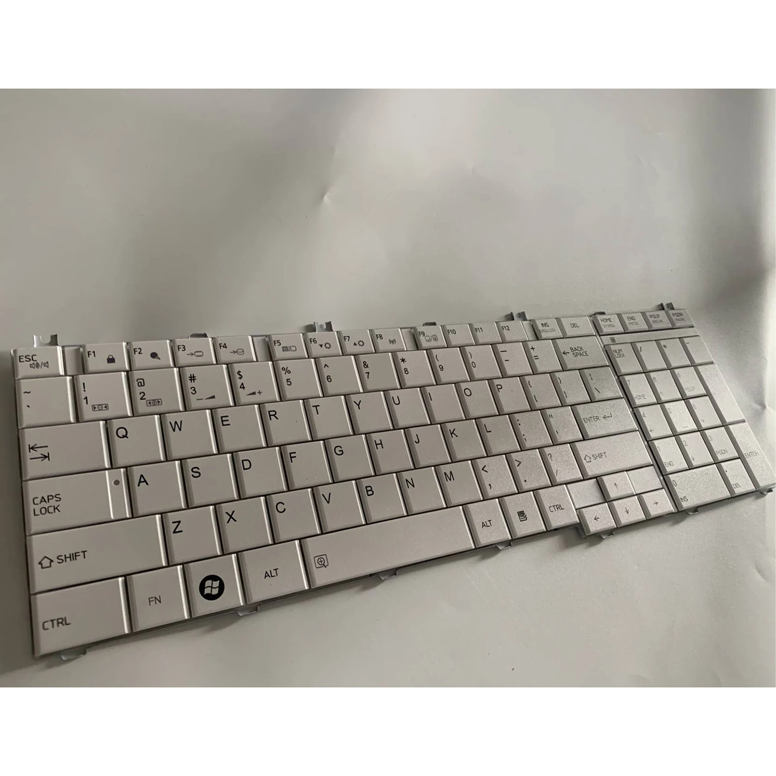 

Laptop keyboard US Layout for Toshiba Satellite C650 C655 C655D L655 L655D L675D