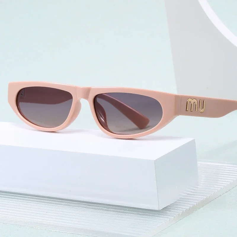 

‌2025 Cat Eye Sunglasses for Women‌ - Retro Small Frame with UV Protection, Vintage Chic Shades for Street Style & Daily Wear