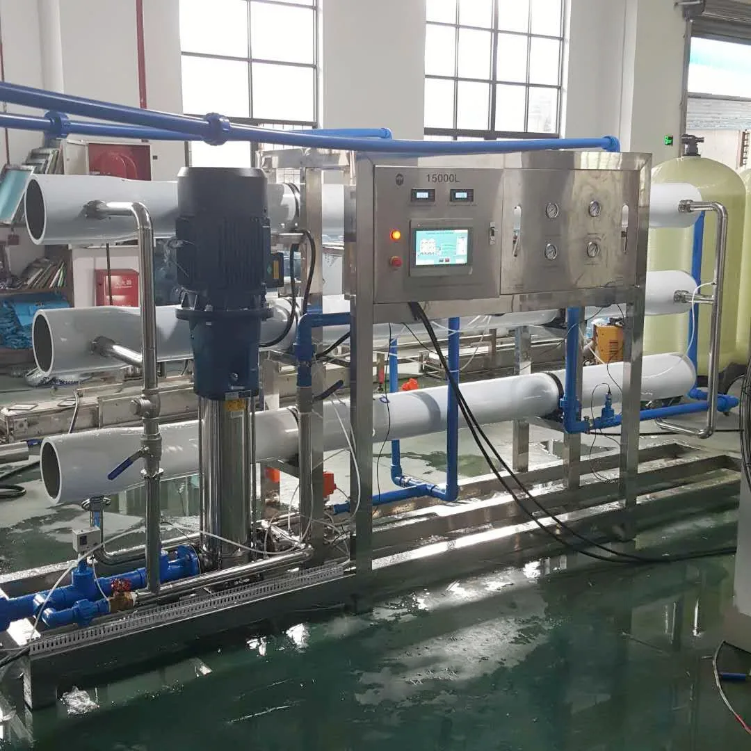 نظام معدات معالجة المياه بالضغط الأسموزي مصنع التناضح العكسي عملية آمنة وموثوقة RO عكس