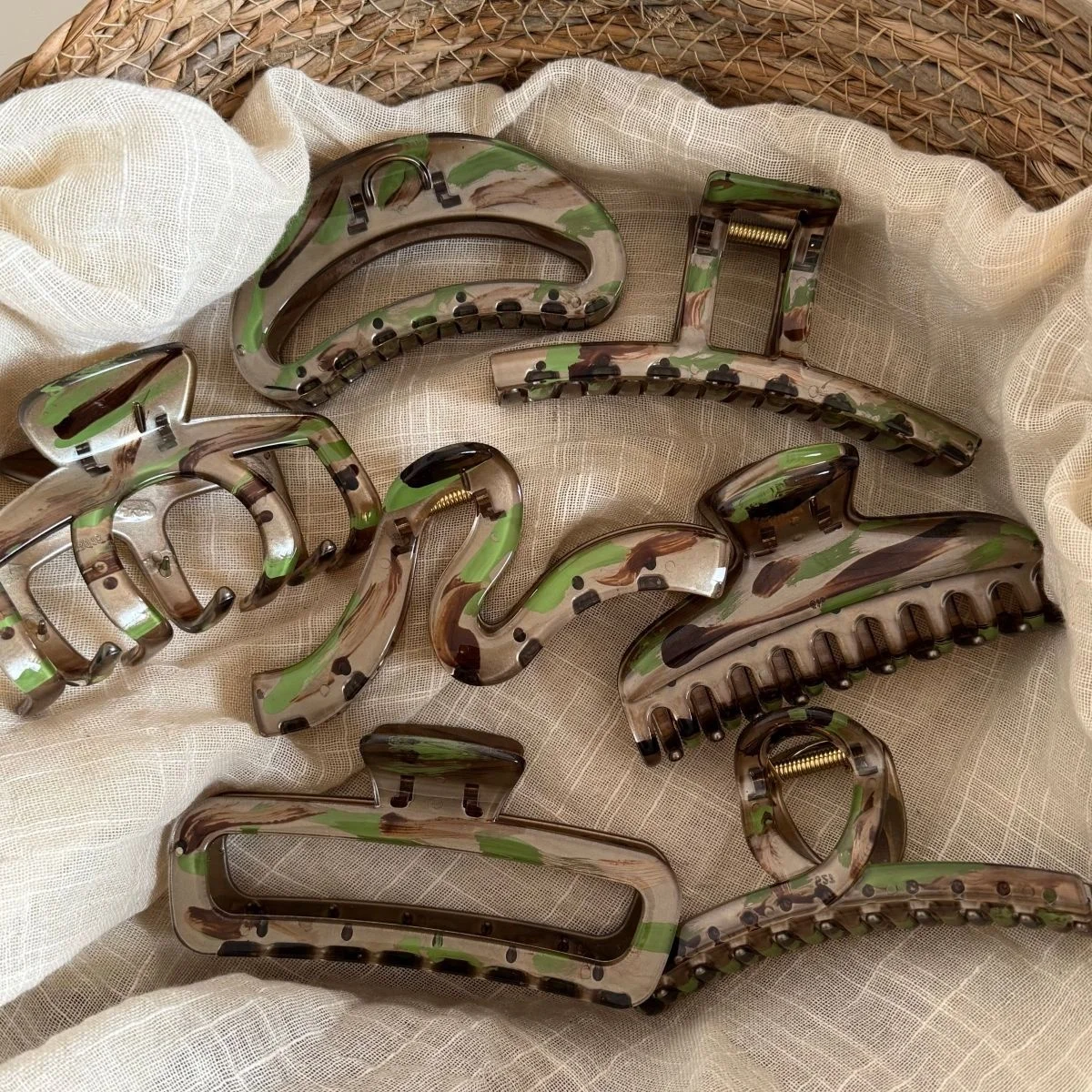 9 Style Grey Green Painting Pattern Hair Claw Women Fashion Hair Clip Large Claw Clip for Girl Fashion Accessories Gifts view 2