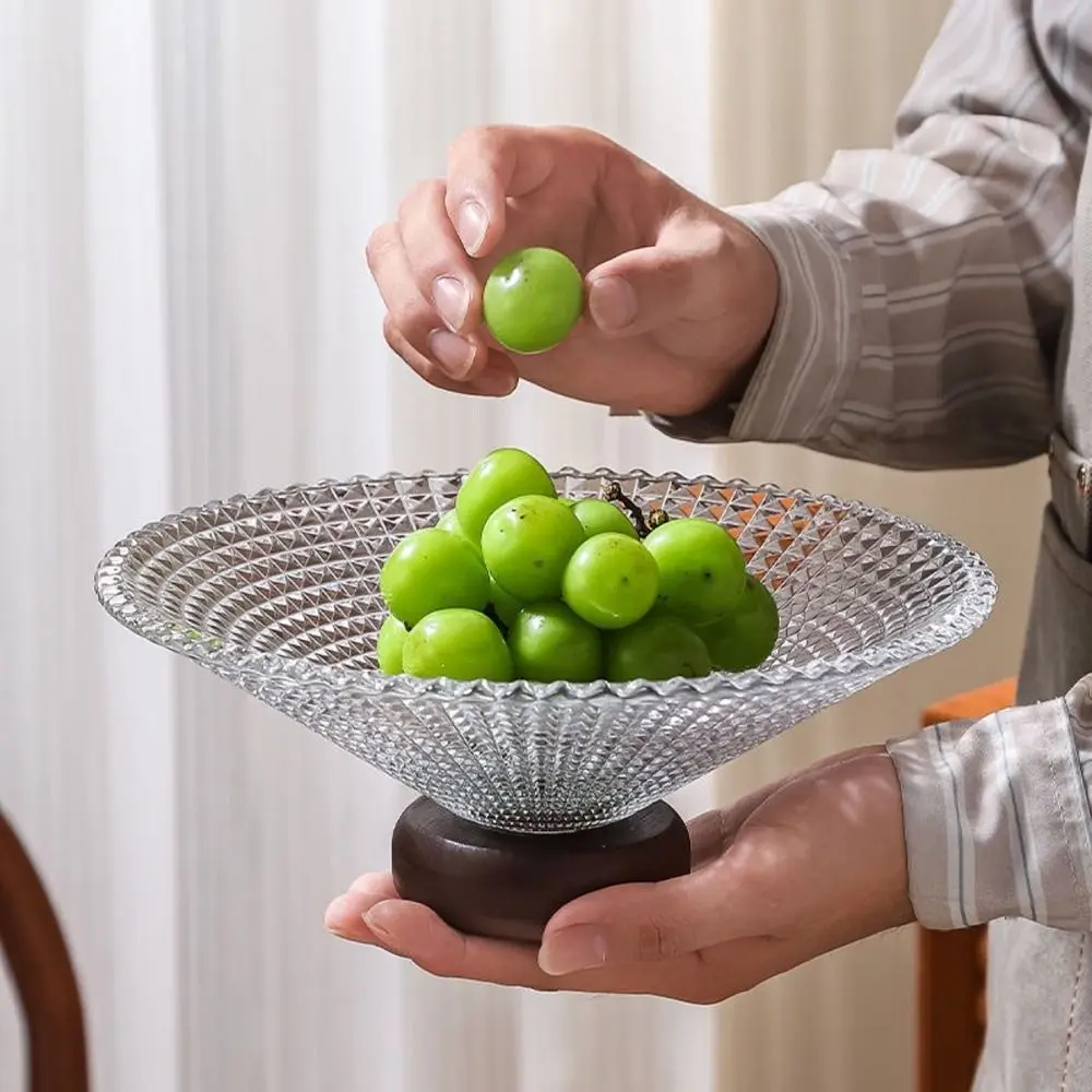 

Light Luxury Transparent French Glass Berry Tray Decorative Large Capacity Crystal Snack Platter Wood Base Fruit Plate Office