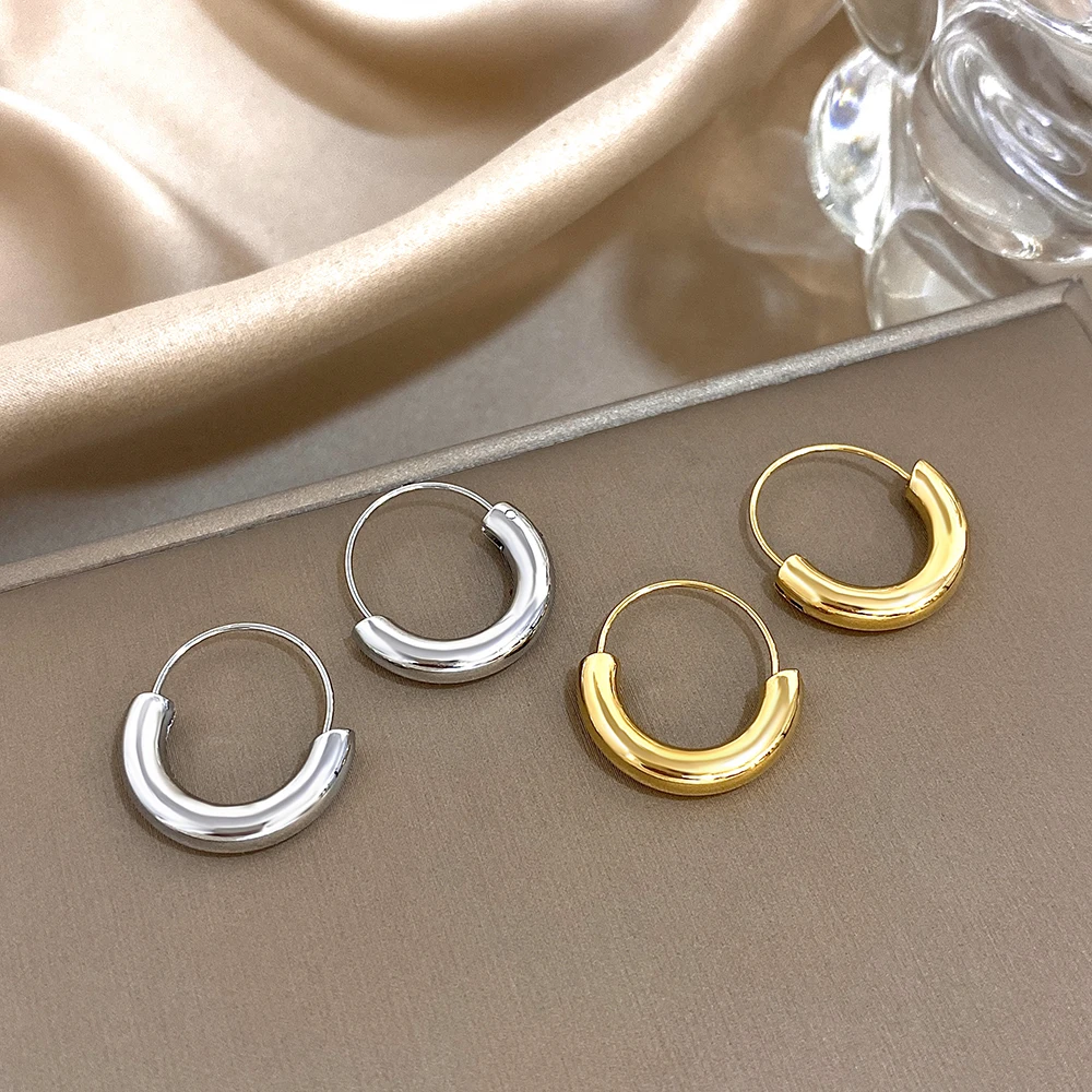 �y�Z�[�����zGlossy Stainless Steel Geometric Circle Earrings for Women Fashion Simple Gold Silver Color Hoop Earrings Waterproof Jewelry