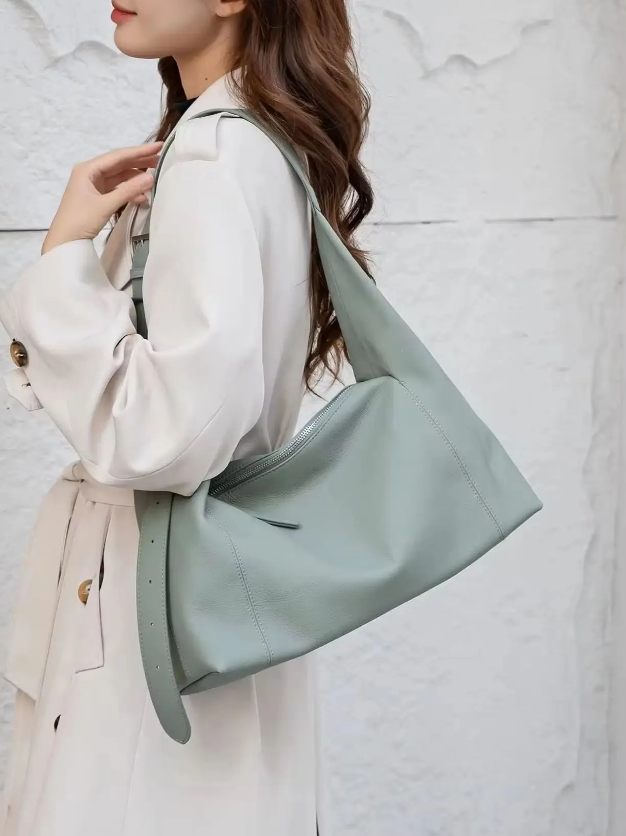 

Genuine Leather Women's Shoulder Crossbody Bag Luxury Deisgner Brand Ladeis Fashion Underarm for Woman 2026 Large Tote Bag Purse