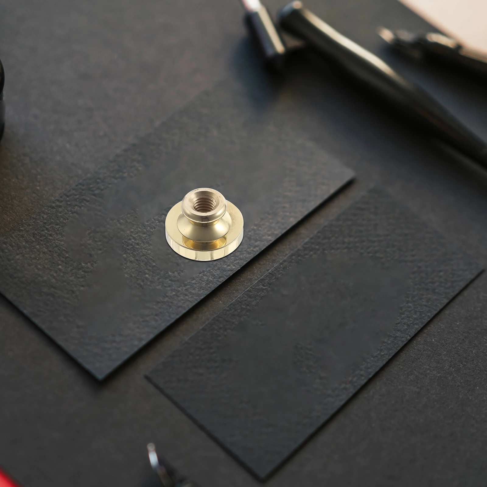 

Delicate Copper Wax Seal Head Lacquer Seal for Wedding Invitation Envelope Letter DIY Creative Pattern Wax