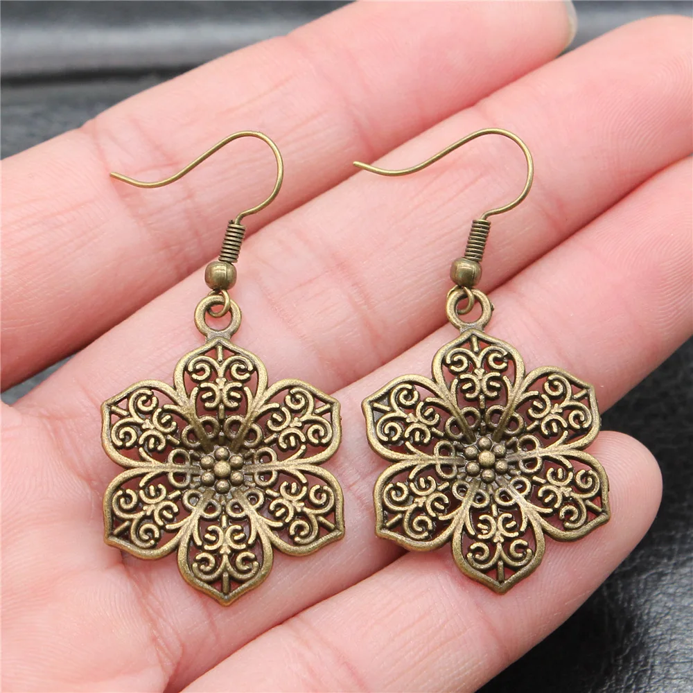Women Vintage Drop Earrings Fashion Handmade Simple Design 2 Colors Flowers Pendant Earrings