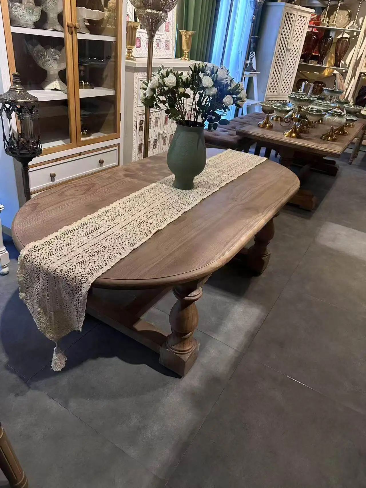 

Американский деревенский овальный журнальный столик из массива дерева, французский ретро-стиль, цвет старого дерева, для небольшой гостиной, для дома, для маленькой квартиры, приставной столик