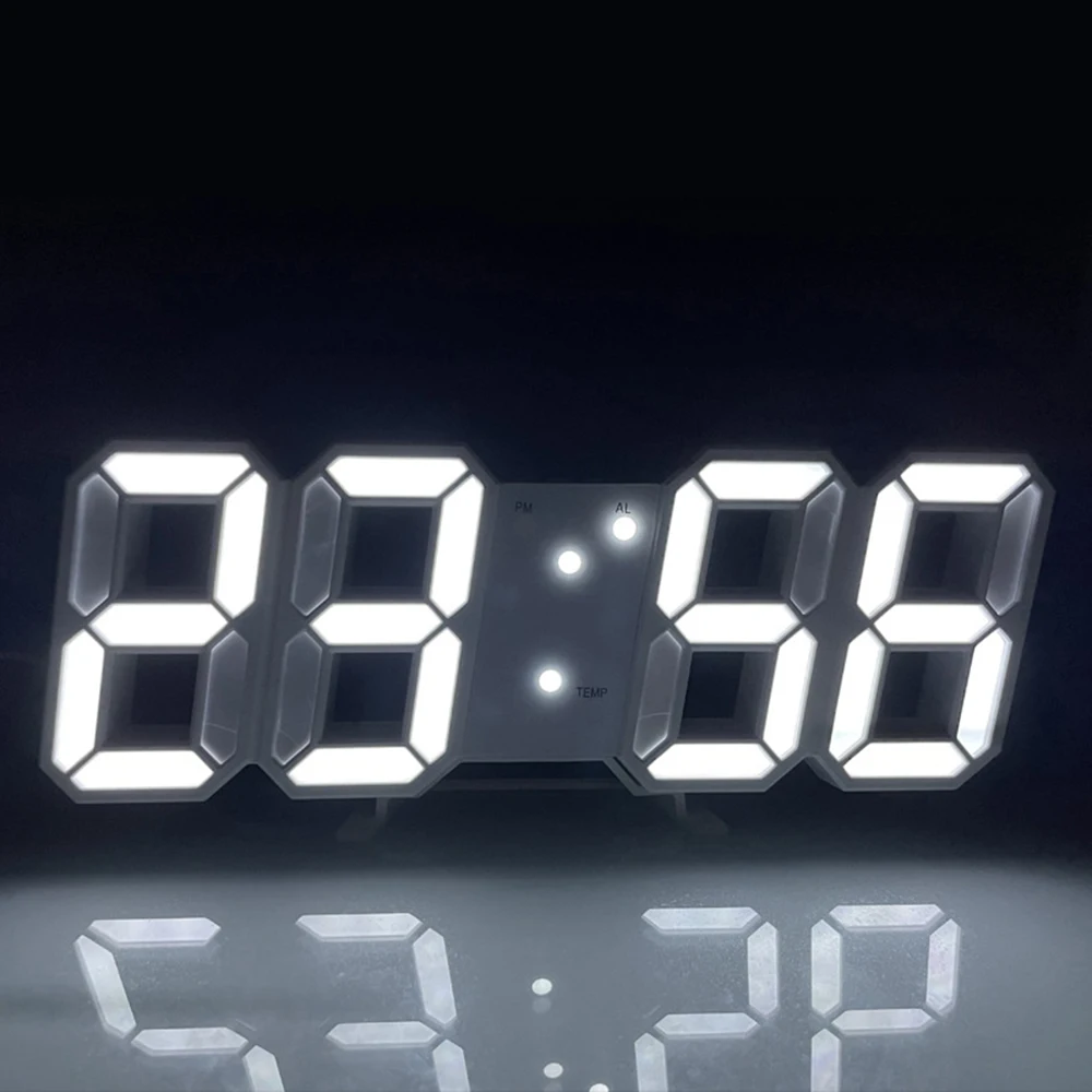 LED الرقمية مضيئة ثلاثية الأبعاد ساعة الحائط ، متعددة الوظائف الإبداعية USB التوصيل في ساعة إلكترونية ، ديكور المنزل ، والأزياء