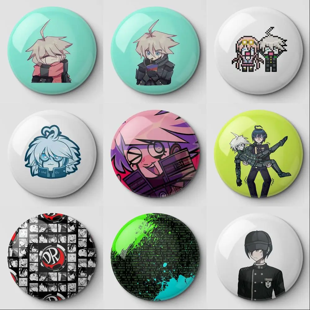 Danganronpa V3 Kiibo Heart Destroy Robophobia Pulsante morbido Spilla Gioielli personalizzabili Spilla Cappello Regalo divertente Moda carina Metallo