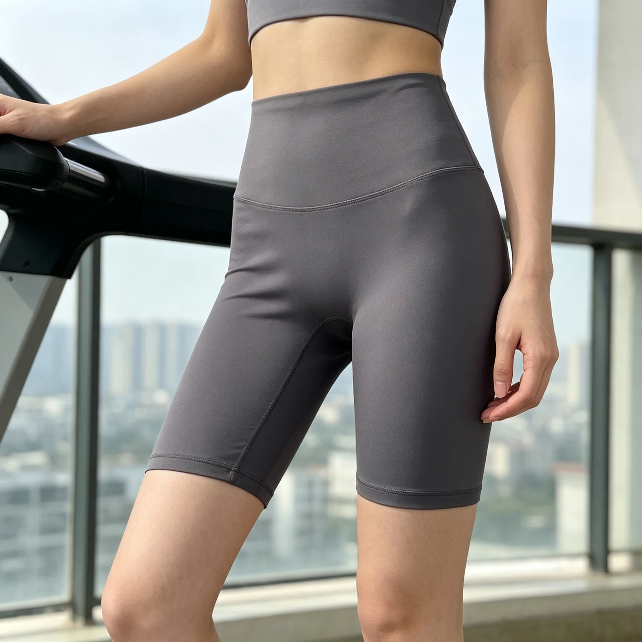 New High-Waisted Yoga Shorts for Women, Slimming and Leg-Lengthening, Seamless and Tight-Fitting Sports Shorts