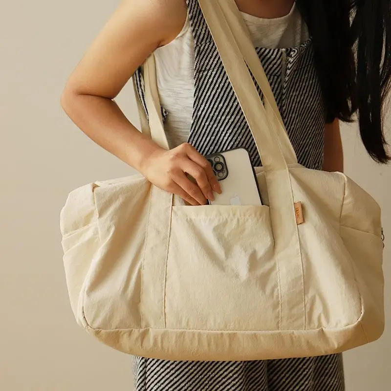 borsa-a-tracolla-grande-in-nylon-impermeabile-per-yoga-fitness-viaggi-e-pendolarismo-portatile-per-conservazione-vestiti