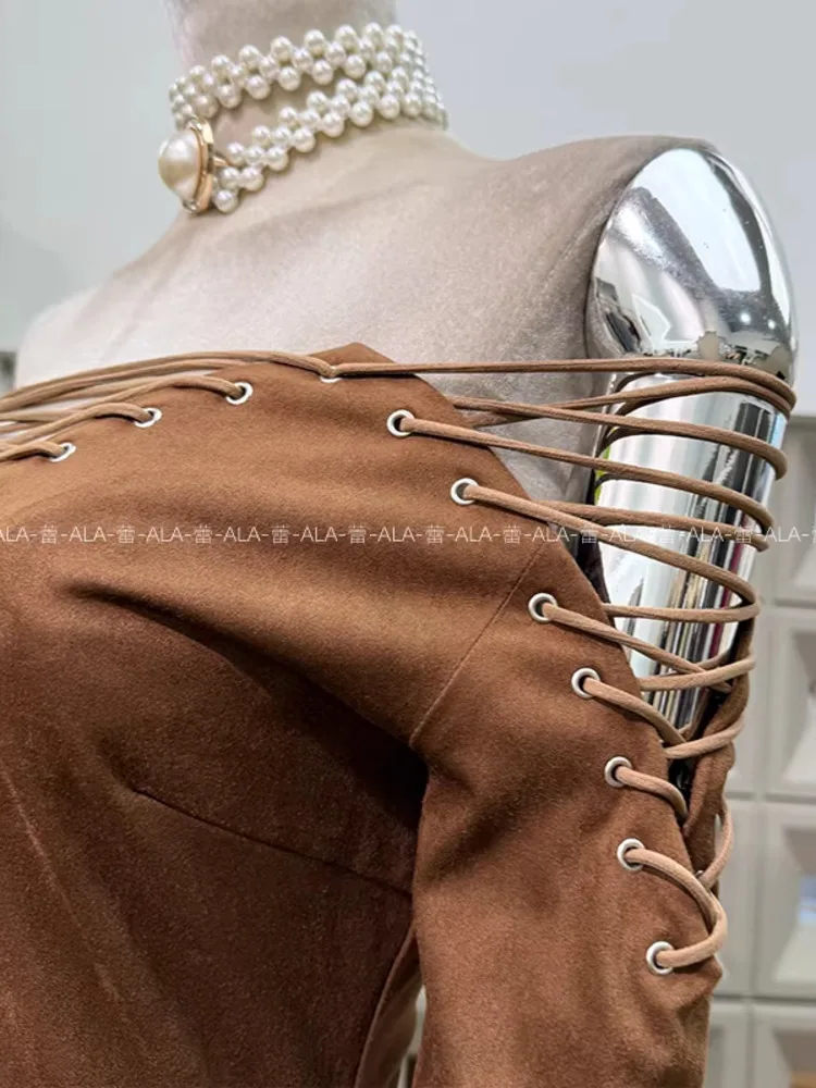 DFDG Damska Sukienka Bodycon na Wiosnę Lato 2025, Seksowna, Odkryte Ramiona, Wiązana na Krzyż, z Wycięciami, Długi Rękaw, Dopasowana, Niszowa Mini Sukienka na Imprezę