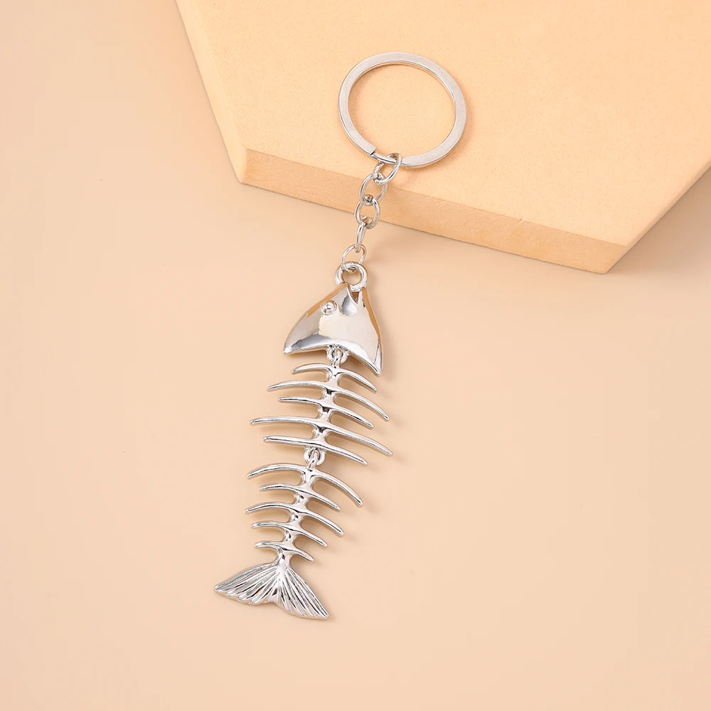 Aihua جديد شخصية الفولاذ المقاوم للصدأ عظم السمك المفاتيح للنساء الرجال لطيف هيكل السمكة كيرينغ سلاسل الصيف الشاطئ مجوهرات هدايا