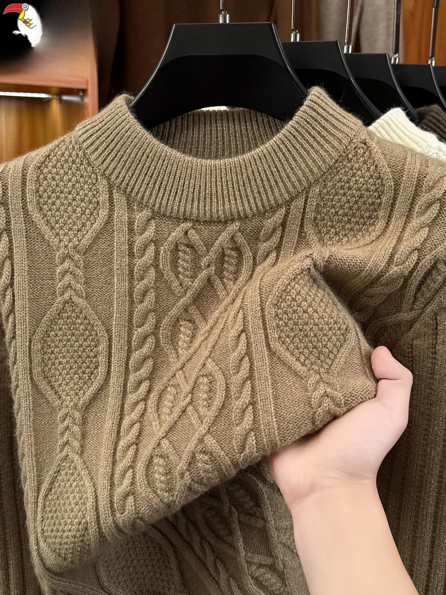 

Утепленный зимний вязаный свитер для мужчин с высоким воротником, для мужчин среднего возраста, повседневный, с длинным рукавом, в стиле Woodpecker Fashion City