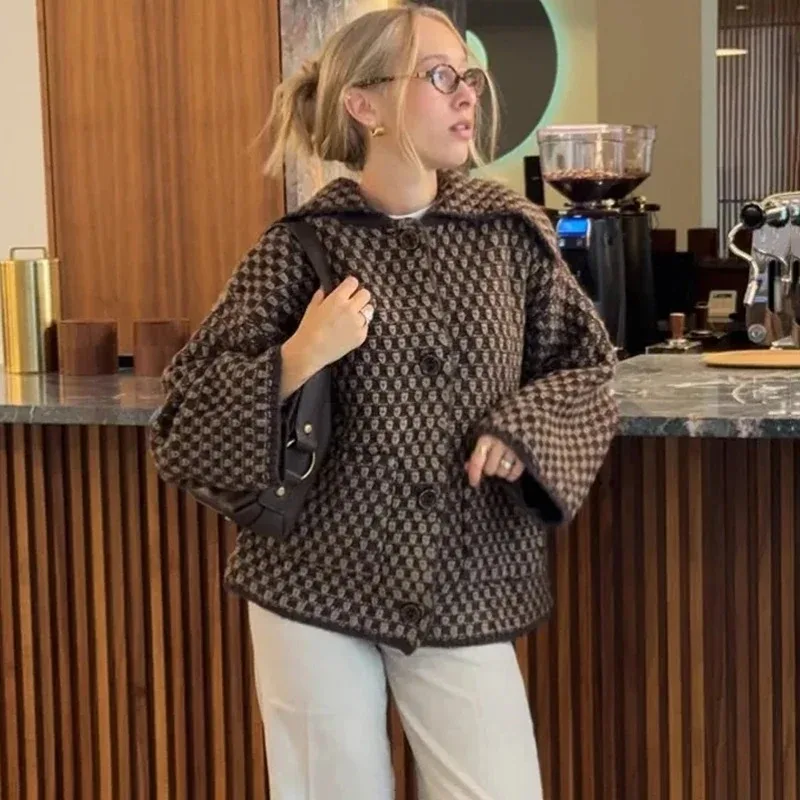 

Retro Printed Knitted Cardigan Female Streetwear Fashion Lapel Long Sleeve Sweater Coat Autumn New Casual Loose Top