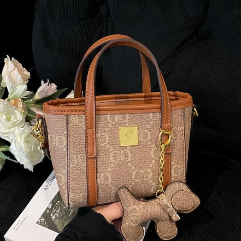 

2025 винтажная сумка-ведро с принтом для женщин, регулируемый ремень через плечо, сумка через плечо с верхней ручкой, сумка для работы на выходные