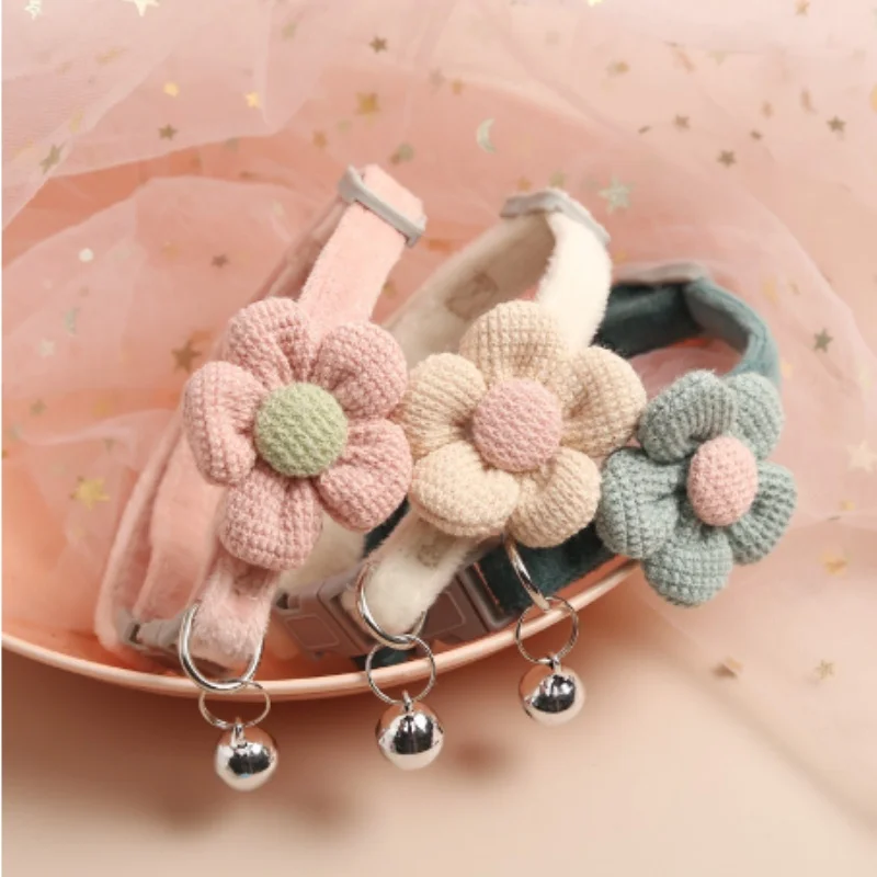 Cute Flower Cat Collar Adjustable Handmade Buckle Pet Necklace With Bell Pendant For Kitten Small Dog Puppy Grooming Accessories
