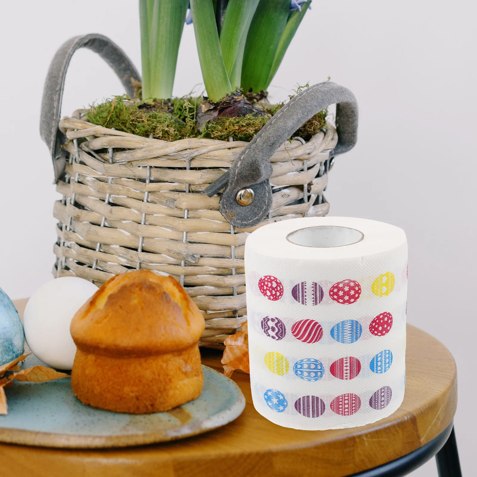 

2 рулона туалетной бумаги с пасхальным принтом, декоративная бумага для ванной комнаты, мягкая, удобная, подходит для путешествий