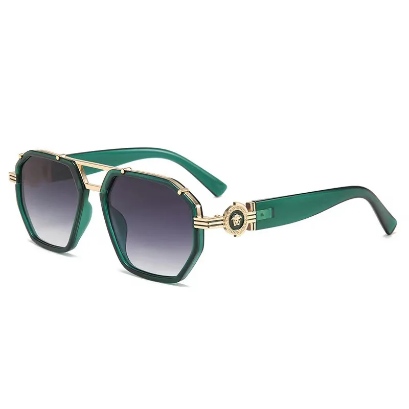 

Designer Retro Double Bridge Sunglasses Women - Oversized Gradient Lenses, UV400 & Face Slimming - Chic Driving Shades