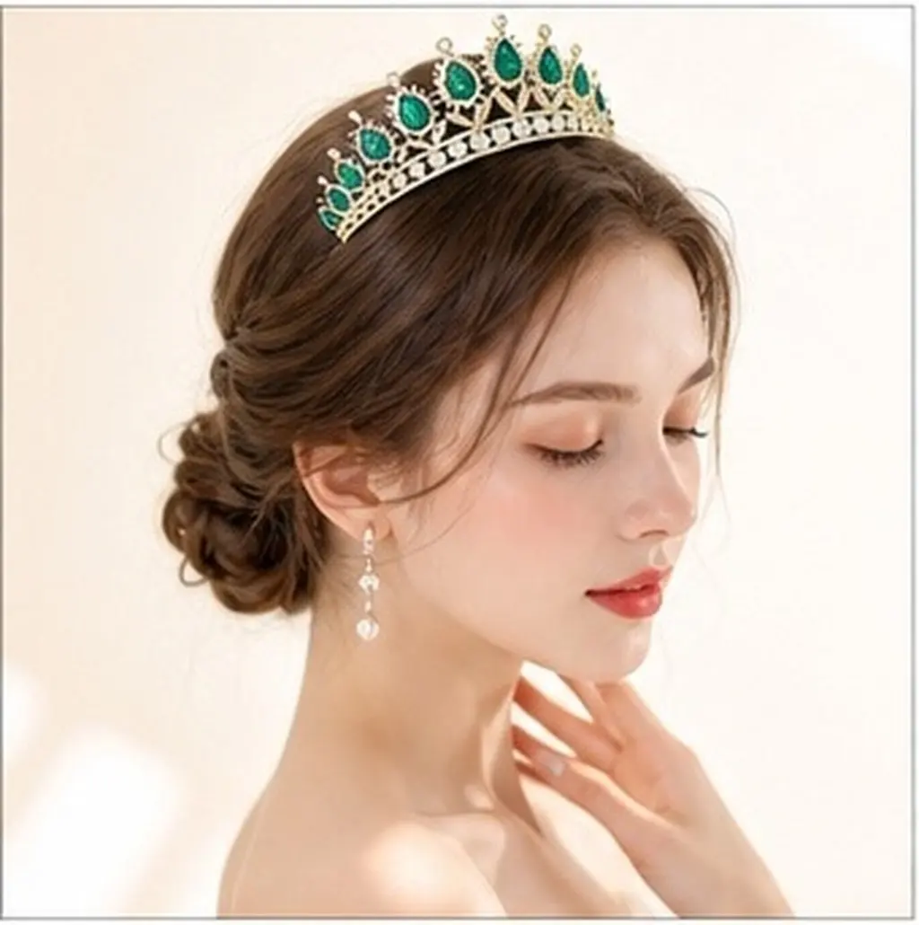 1Pcs Exquisite Crystal Crown Bridal Headband Elegant Rhinestone Crown Delicate Charming Hair Piece for Wedding Day Graceful Hair