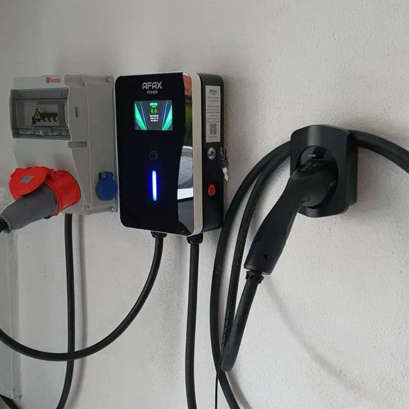 Type1/Type2/GBT EV Charger 7KW/11KW/22KW 5M Adjustable Electric Vehicle Charging Station Wallbox EV Car Charger