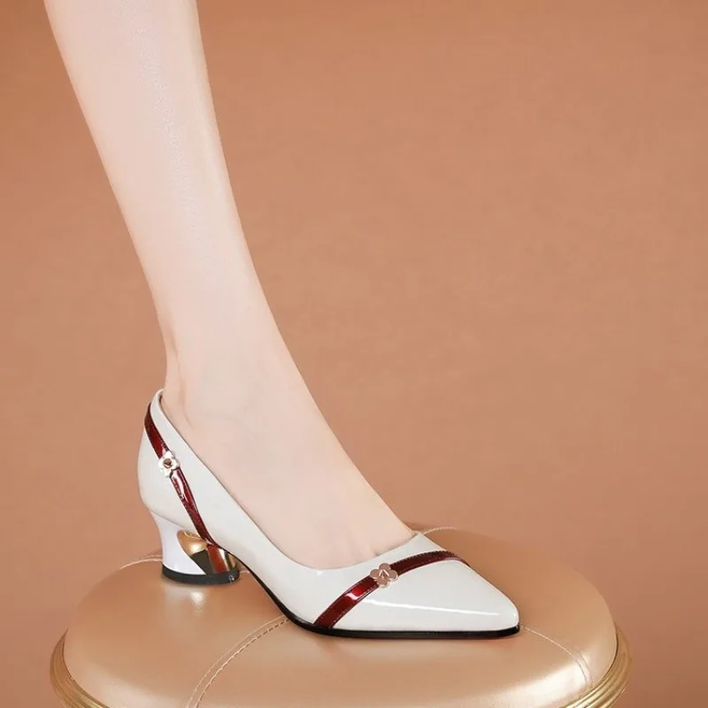 #20 Trending Middle Heel Shoes Right Now