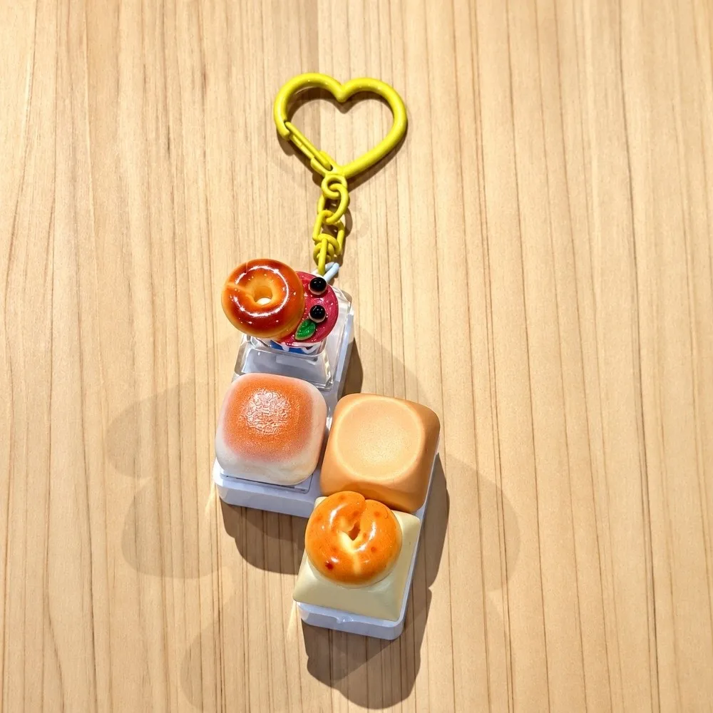 Simulated Keyboard Fidget Keychain 4 Keys Mini Bread Keycap Bag Charms Without Light Clicker Keyboard Button Bag Pendant