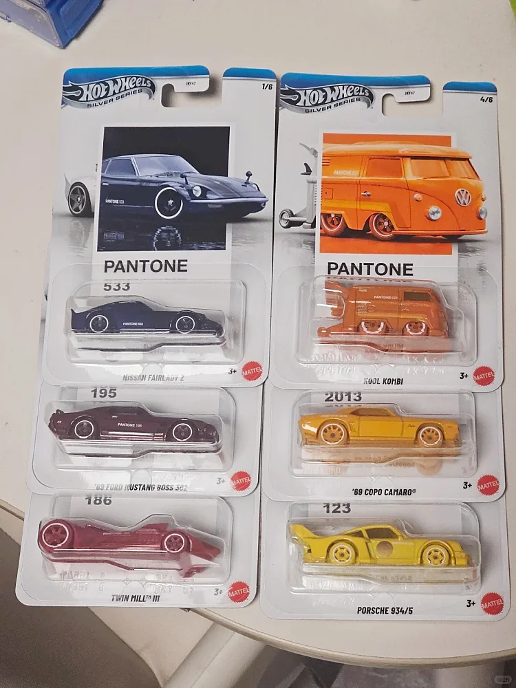 Hot Wheels Jky47 - Collection de couleurs Pantone Artist - Porsche Volkswagen Camaro Nissan 1:64 Véhicule miniature en alliage Modèle de voiture Cadeaux