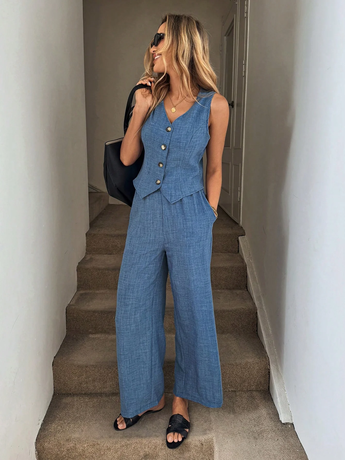 Women's Elegant V-Neck Sleeveless Button-Front Top and Wide-Leg Pants 2-Piece Set – Stylish for Vacation and Everyday Wear