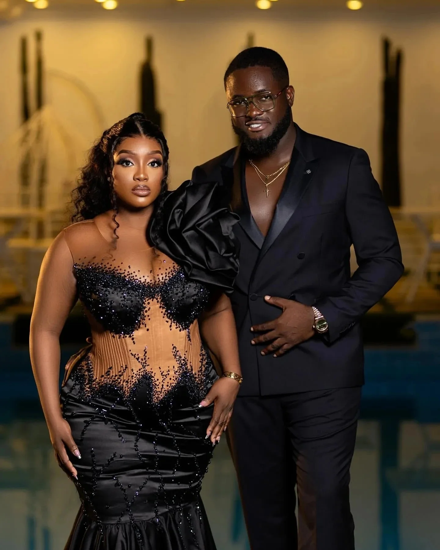 Urocze suknie wieczorowe w stylu syreny, długie suknie balowe, eleganckie suknie formalne, kwiatowe, marszczone na ramionach, zdobione koralikami, suknie na studniówkę, rozmiary plus size.