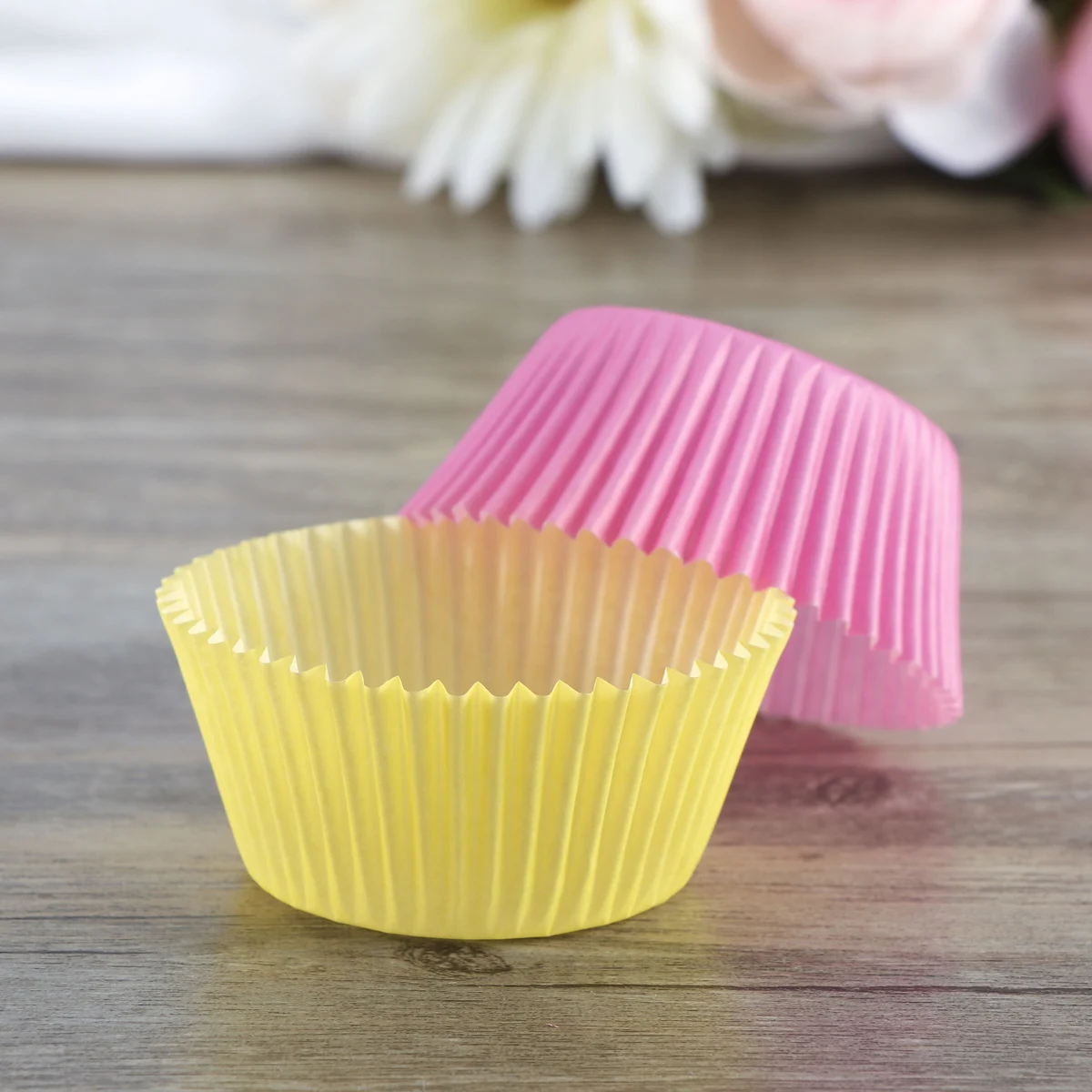 

100 pcs Cupcake Liners Paper Muffin Cases Assorted Color Wedding Birthday Christmas Party Favors Kitchen Baking Supplies