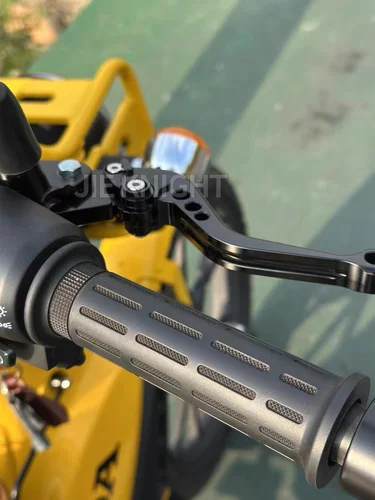 Imagen 2 del producto Para Duke 125 200 250 390 DUKE390 2013-2024 accesorios CNC para motocicleta palancas de embrague de freno cortas juego de mango ajustable