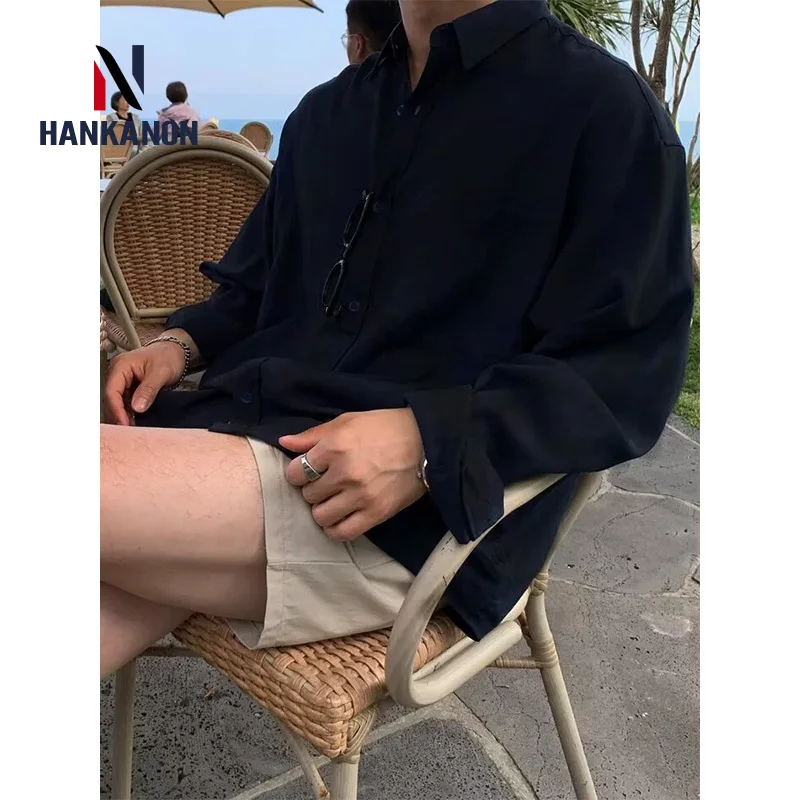 100% cotton casual menswear, summer sun protection lightweight long-sleeve shirt.White dress shirt for everyday commuting.