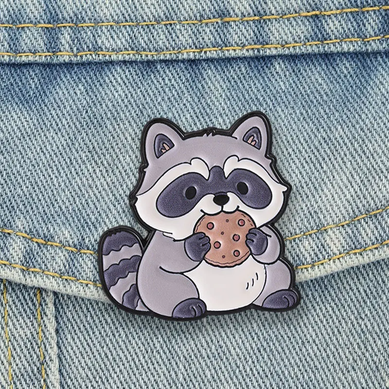 Raccoon Cookie Enamel Pins Cute Kawaii Cartoon Animal Brooches Lapel Decor Badges Grey Bandit Racoon Jewelry Gift for Friends