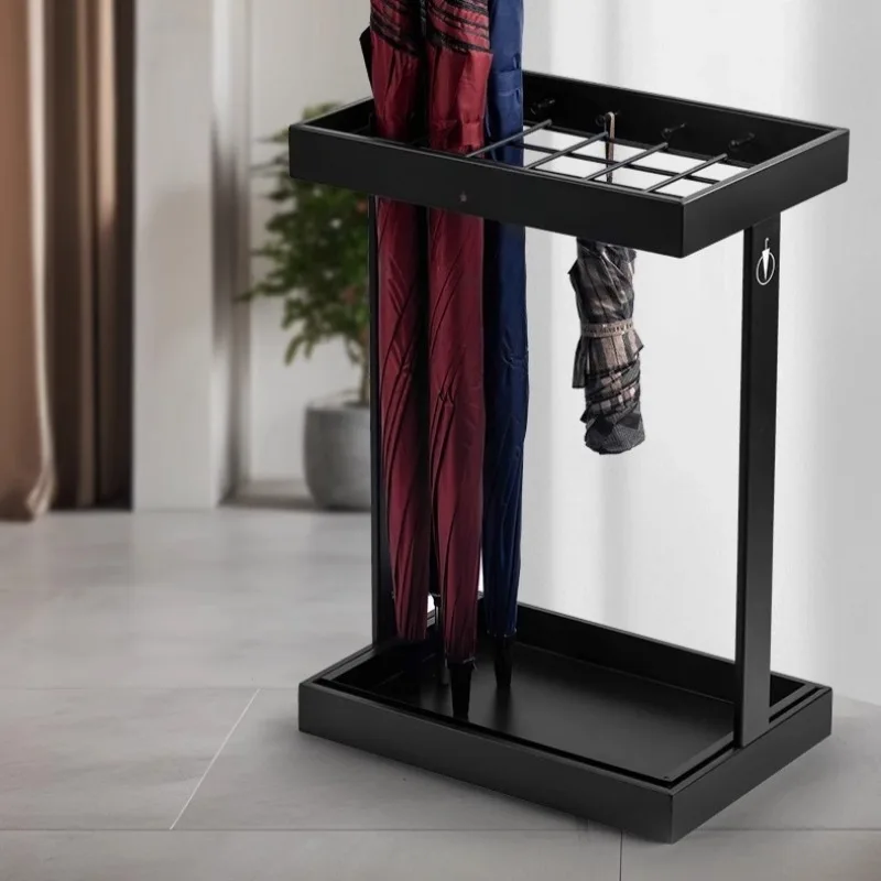 

Simple Ironwork Entrance Hall Umbrella Stands Draining Water Stoving Varnish Umbrella Stands Waterproof Luxury Home Decoration