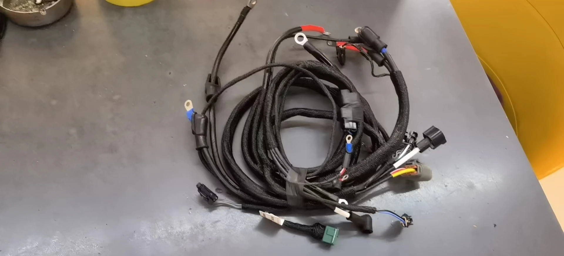 Cabo K1001398B do chicote de fiação do motor da escavadeira para Doosan DX225LCA DX220A Peça de reposição para reparo de máquinas de construção de escavadeira