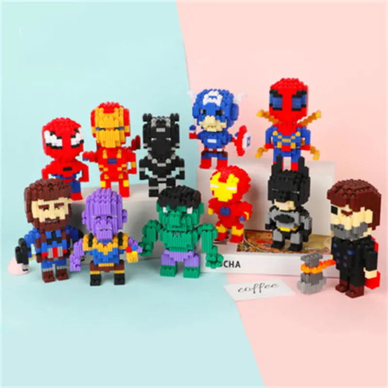 Disney and Marvel peripherals are compatible with Lego small particle assembly building blocks, small toy puzzle ornaments