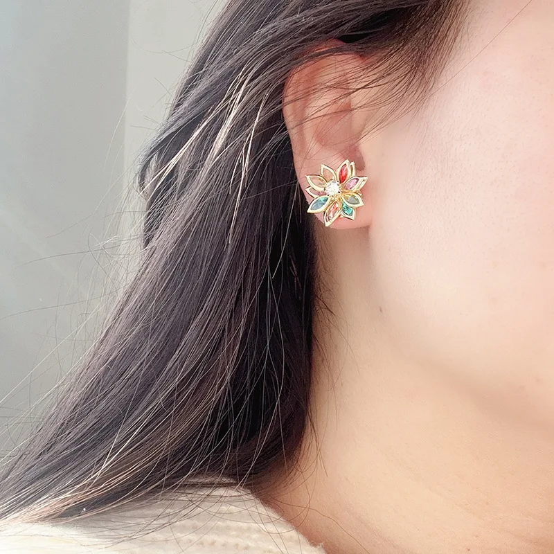 French Luxury Shiny Colorful Crystal Flower Petal Earrings 2024 Fashion Jewelry For Women Christmas Party Exquisite Accessories