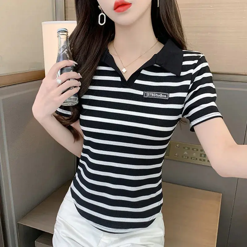 Femme Sommer Koreanische Mode Patchwork Kontrast Farben Polo Kragen Kurzarm Frauen Kleidung Einfachheit Gestreiften Kurzarm
