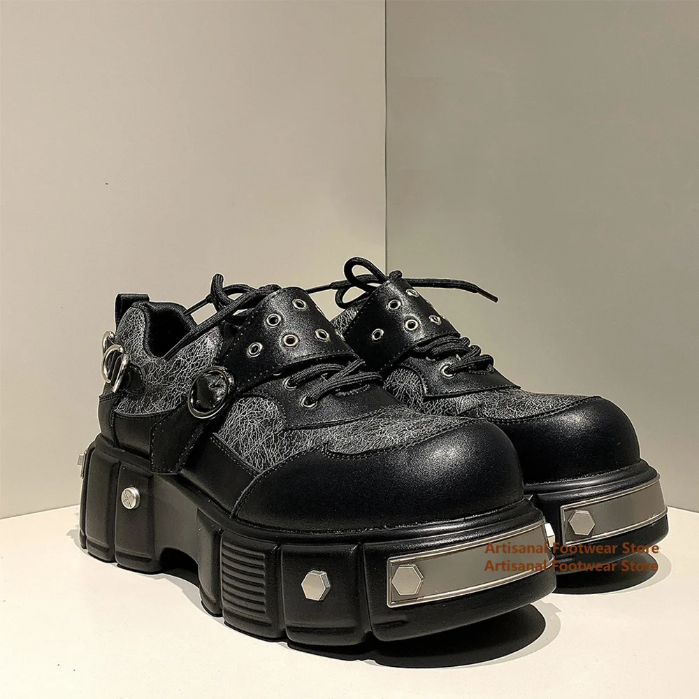 

Мужские туфли дерби с металлическим декором, черные кожаные туфли на толстой подошве 7 см, мужская обувь в стиле панк в стиле пэчворк с круглым носком, увеличивающая рост
