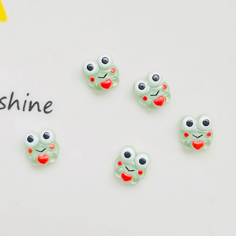 30 Pcs New Cute Mini 8*8mm Cartoon Animal Heart-Shaped Frog Resin Scrapbook Diy Jewelry Craft Decoration Accessories 018