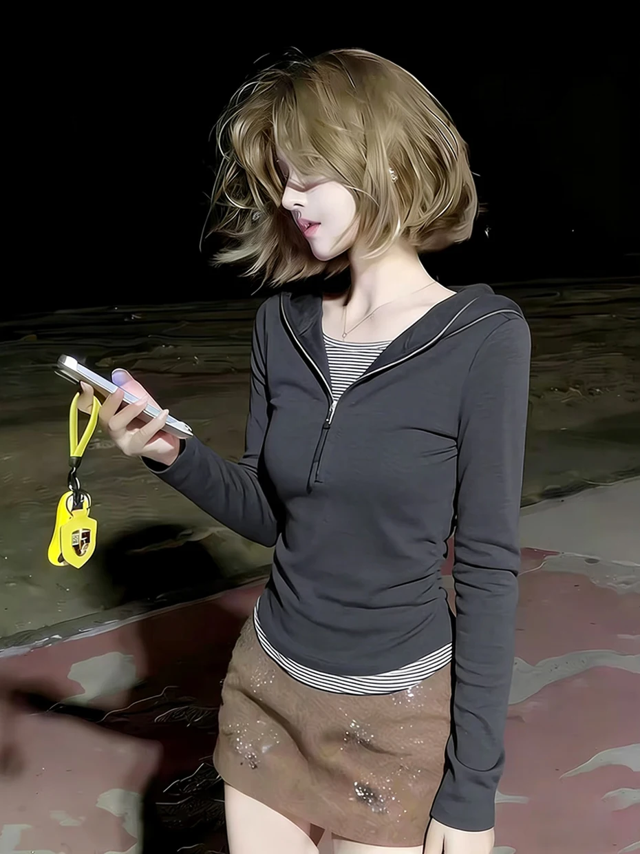 

Весенняя футболка с полосатыми вставками и молнией до середины груди, с длинным рукавом, воротником-стойкой, утягивающим поясом, в корейском стиле, для повседневной носки