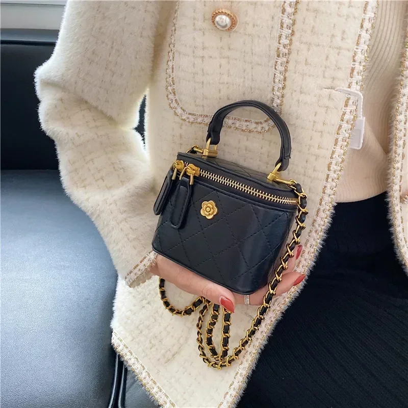 Small Shoulder Bucket Bag For Women Classic Mini Clutches Female Small Square Box Crossbody Metal Chain Handbag