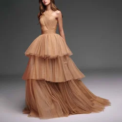 Elegant Tiered Pleat Party Dresses Chic Halter Sleeveless Sequined Ball Gowns Fashion Formal Sweep Train Prom Evening Dresses