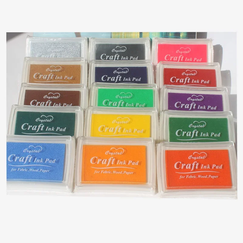 Sale ! 15 Pcs / Set Colorful Inkpad Creative Stamp Scrapbooking DIY Accessories Ink pad For Diary Cards Postcard Decoration