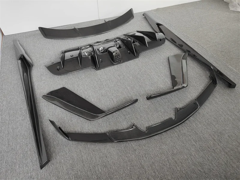 

High quality carbon fiber N-style front bumper lip edge side skirt rear spoiler rear diffuser for Ferrari 488 GTB bodykit