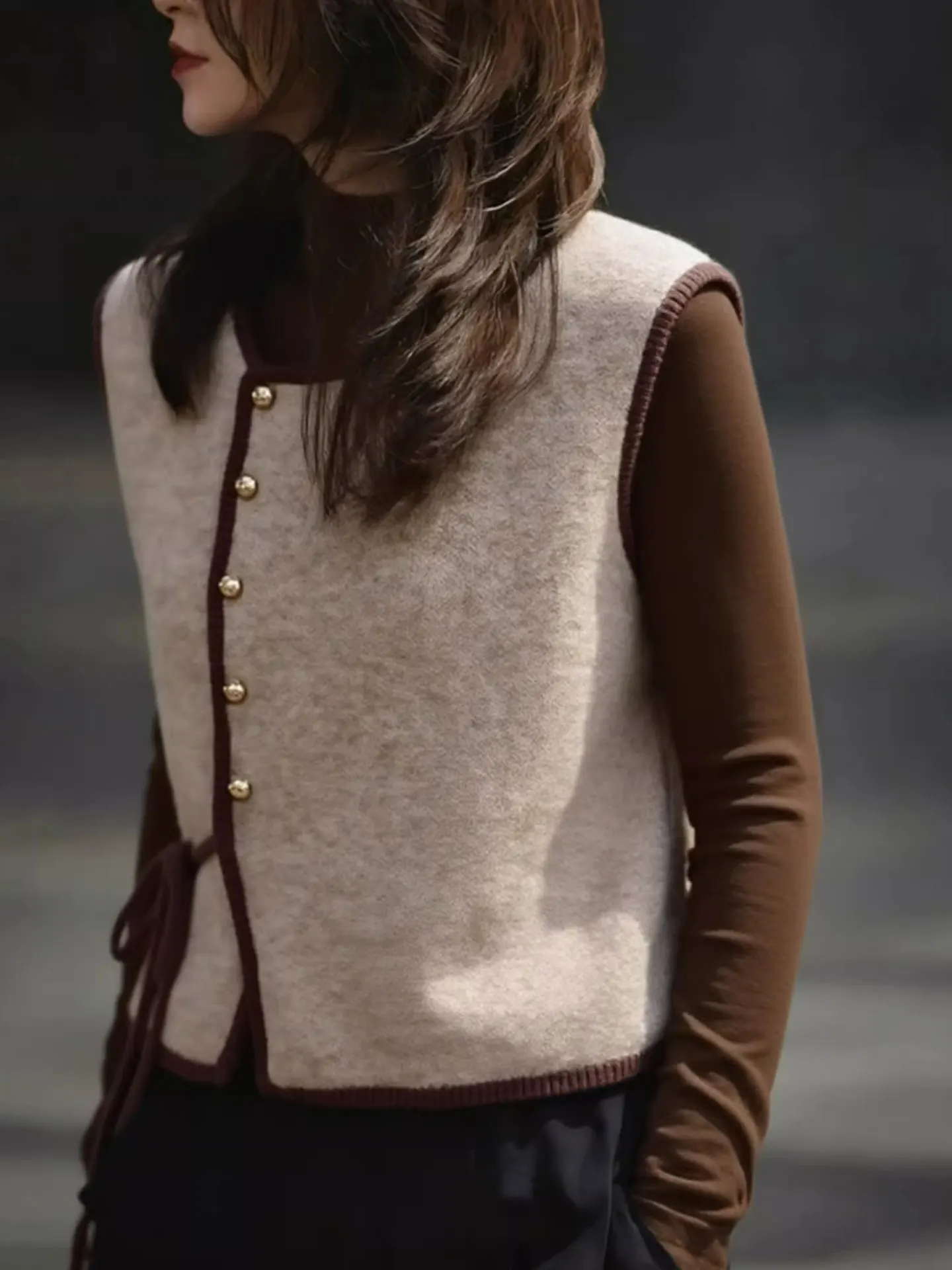 

Элитный вязаный жилет-топ женский, контрастный, в стиле ретро, зимний 2025, модный, теплосберегающий, из камвольной шерсти